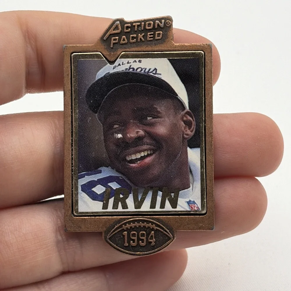 Action Packed Michael Irvin Dallas Cowboys NFL Football Player Lapel Hat Pin